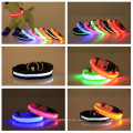 Collar de mascotas luminoso de LED